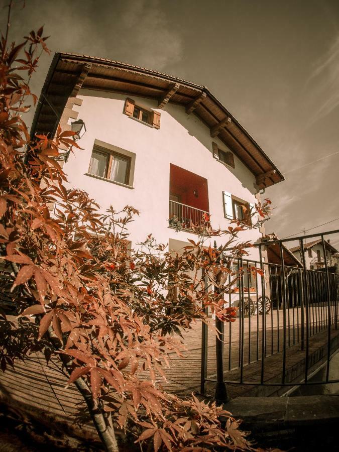 Maison d'hôtes Gure-Lur à Sumbilla Extérieur photo